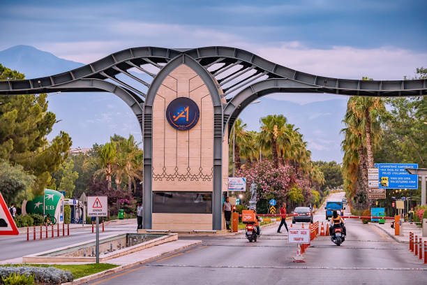 VIP Transfer Antalya: Bequem ankommen und entspannt weiterreisen VIP Transfer Antalya